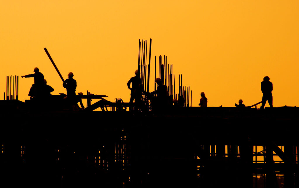 O Produto Interno Bruto (PIB) da construção civil deve crescer 2,4% em 2023